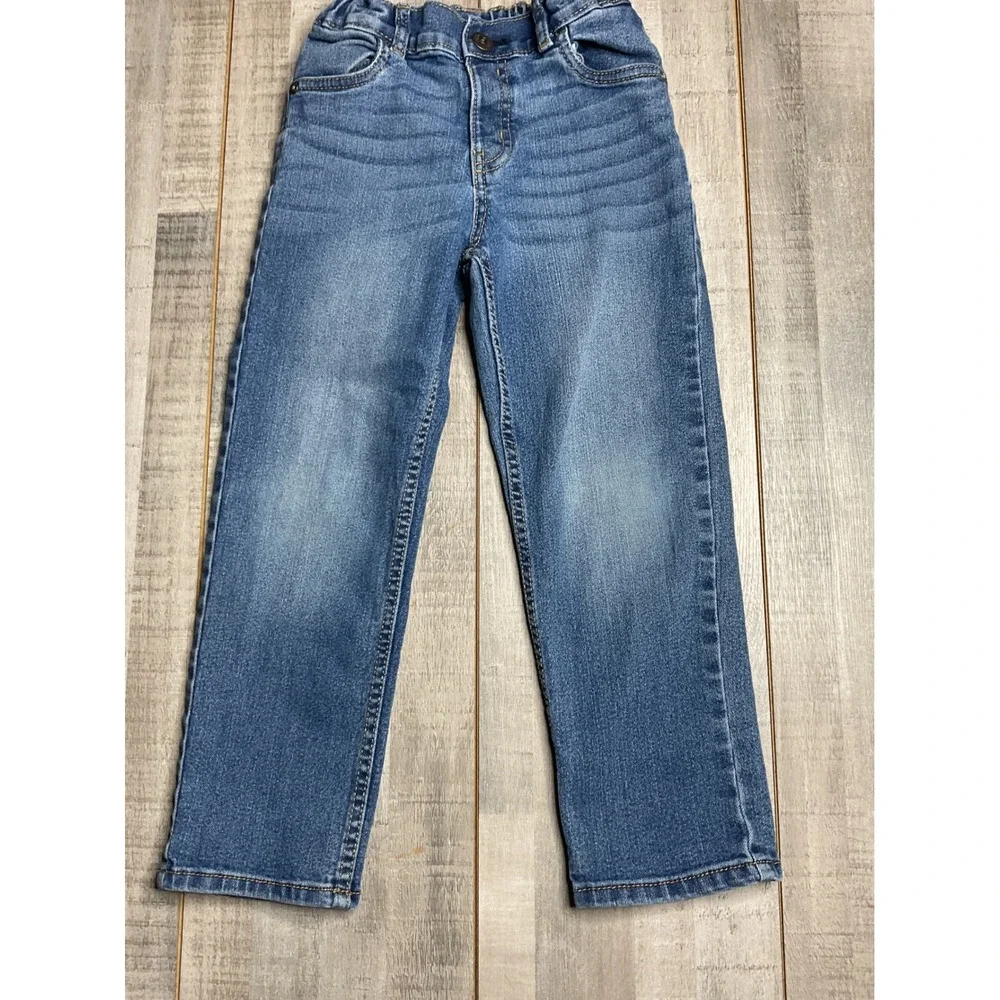 OshKosh Bgosh Boys 5T Classic Straight Jeans Medium Wash Adjustable Waist Denim